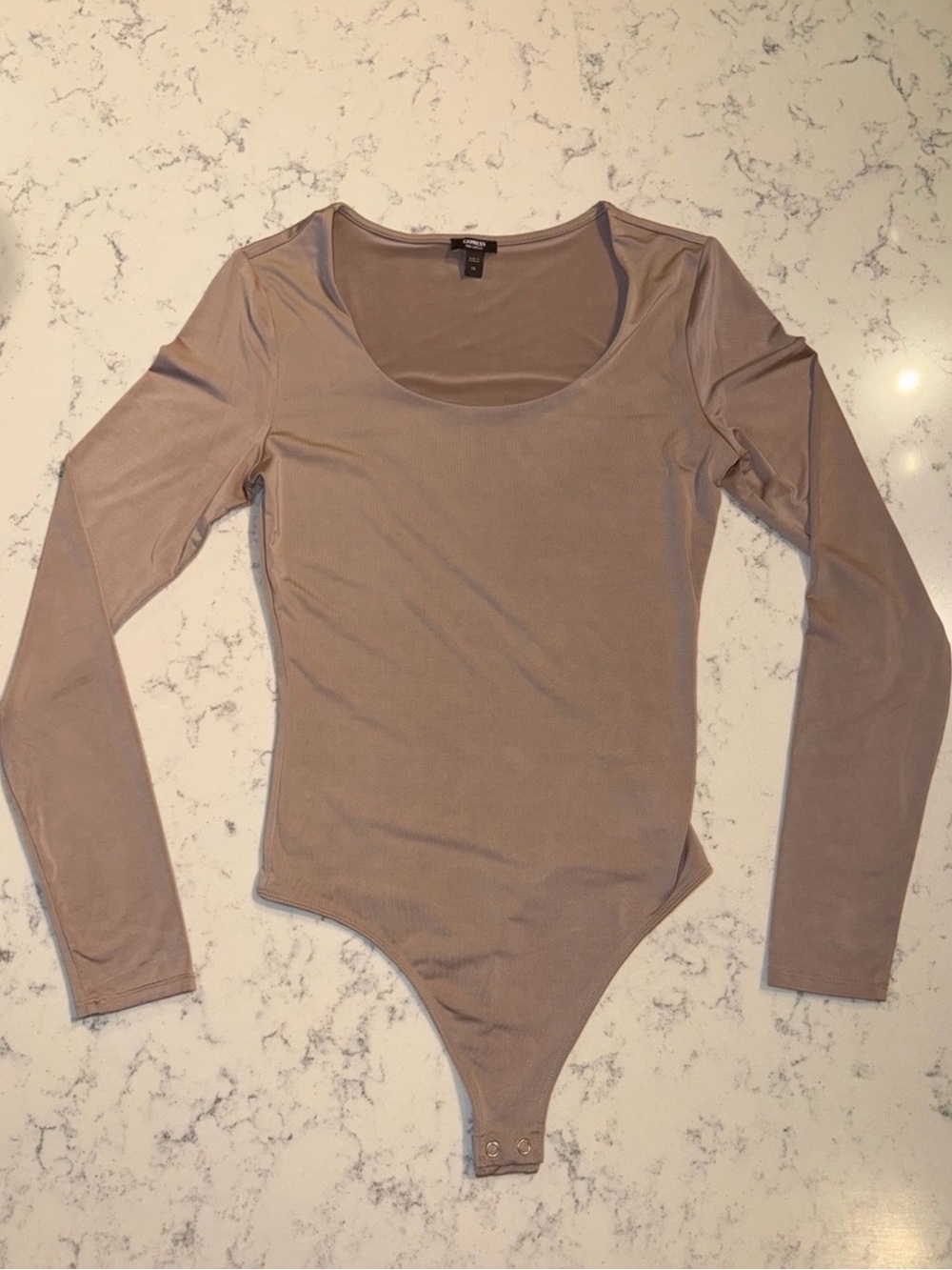 Express Body Contour Scoop
Neck Long Sleeve Bodysuit Size XS Bundle of 4 - Picture 6 of 9